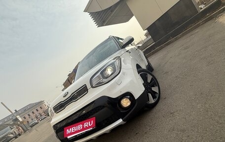 KIA Soul II рестайлинг, 2017 год, 1 495 000 рублей, 6 фотография