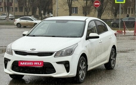 KIA Rio IV, 2018 год, 1 275 000 рублей, 3 фотография