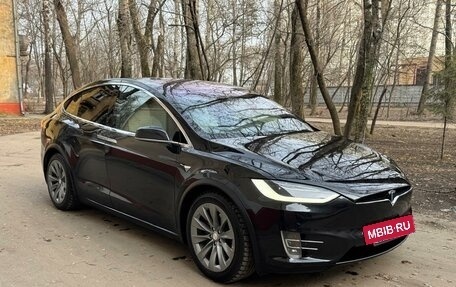 Tesla Model X I, 2017 год, 3 700 000 рублей, 3 фотография