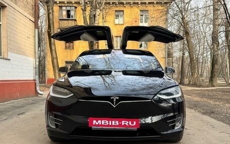 Tesla Model X I, 2017 год, 3 700 000 рублей, 12 фотография