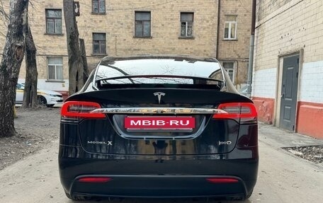 Tesla Model X I, 2017 год, 3 700 000 рублей, 5 фотография