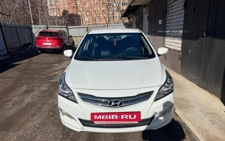 Hyundai Solaris II рестайлинг, 2014 год, 850 000 рублей, 2 фотография