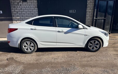 Hyundai Solaris II рестайлинг, 2014 год, 850 000 рублей, 7 фотография