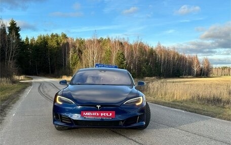 Tesla Model S I, 2016 год, 2 999 999 рублей, 4 фотография