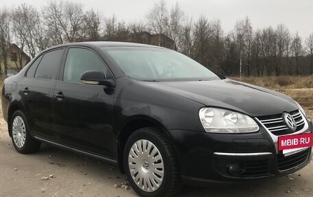 Volkswagen Jetta VI, 2010 год, 630 000 рублей, 6 фотография