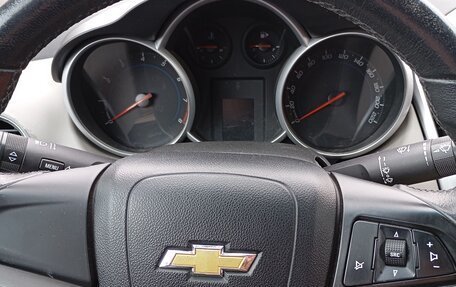 Chevrolet Cruze II, 2014 год, 750 000 рублей, 9 фотография