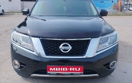 Nissan Pathfinder, 2014 год, 2 050 000 рублей, 1 фотография