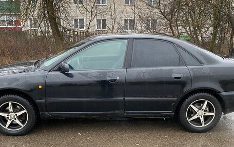 Audi A4, 1997 год, 395 000 рублей, 6 фотография