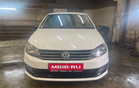 Volkswagen Polo VI (EU Market), 2017 год, 900 000 рублей, 3 фотография