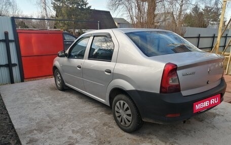 Renault Logan I, 2013 год, 390 000 рублей, 4 фотография