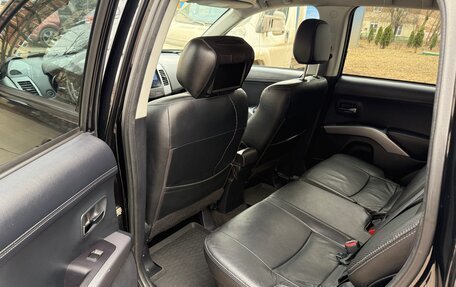 Mitsubishi Outlander III рестайлинг 3, 2012 год, 1 500 000 рублей, 9 фотография