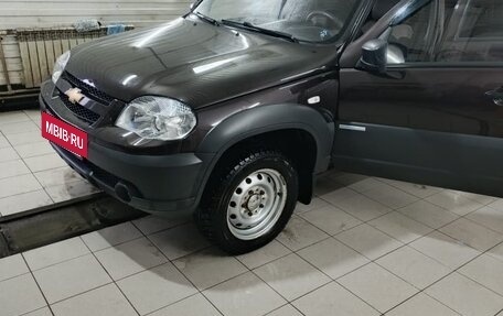 Chevrolet Niva I рестайлинг, 2012 год, 715 000 рублей, 4 фотография