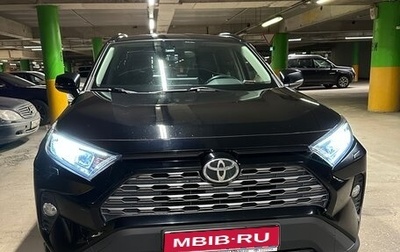 Toyota RAV4, 2020 год, 3 200 000 рублей, 1 фотография