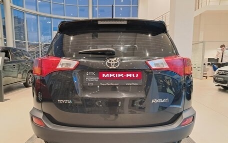 Toyota RAV4, 2015 год, 1 890 000 рублей, 10 фотография