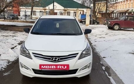 Hyundai Solaris II рестайлинг, 2014 год, 830 000 рублей, 4 фотография