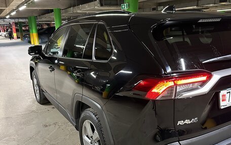 Toyota RAV4, 2020 год, 3 200 000 рублей, 3 фотография