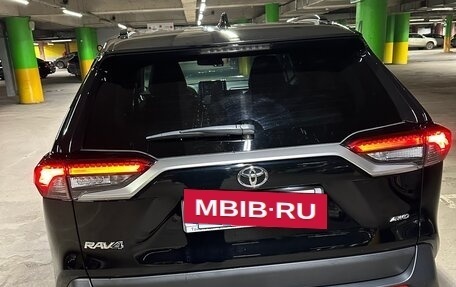 Toyota RAV4, 2020 год, 3 200 000 рублей, 6 фотография