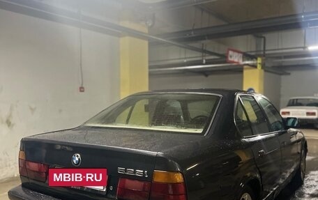 BMW 5 серия, 1988 год, 215 000 рублей, 4 фотография