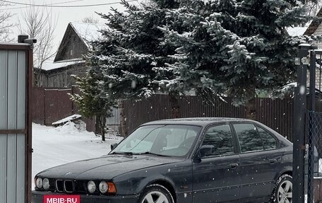 BMW 5 серия, 1988 год, 215 000 рублей, 2 фотография