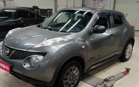 Nissan Juke II, 2012 год, 900 000 рублей, 1 фотография