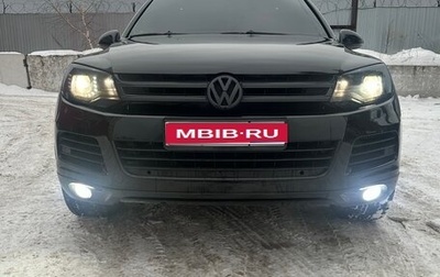 Volkswagen Touareg III, 2011 год, 2 800 000 рублей, 1 фотография