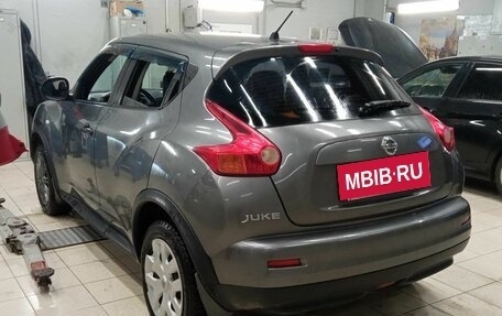 Nissan Juke II, 2012 год, 900 000 рублей, 4 фотография