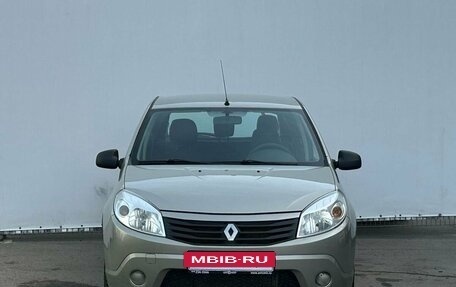 Renault Sandero I, 2013 год, 595 000 рублей, 2 фотография