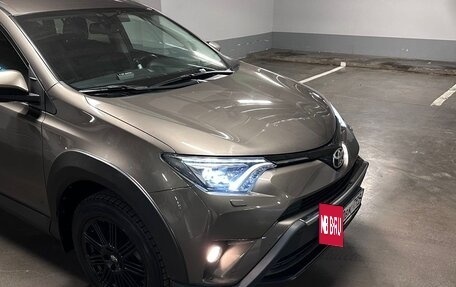 Toyota RAV4, 2018 год, 2 850 000 рублей, 3 фотография