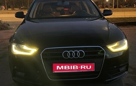 Audi A4, 2012 год, 1 300 000 рублей, 14 фотография