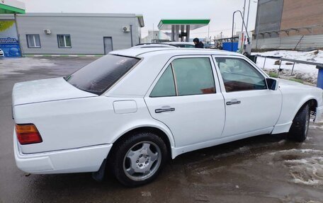 Mercedes-Benz W124, 1991 год, 385 000 рублей, 10 фотография