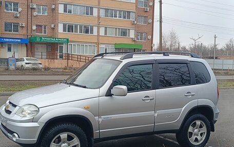 Chevrolet Niva I рестайлинг, 2011 год, 765 000 рублей, 5 фотография