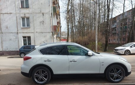 Infiniti QX50 I рестайлинг, 2014 год, 1 000 000 рублей, 2 фотография