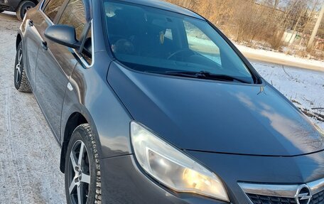 Opel Astra J, 2011 год, 650 000 рублей, 14 фотография