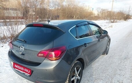 Opel Astra J, 2011 год, 650 000 рублей, 10 фотография