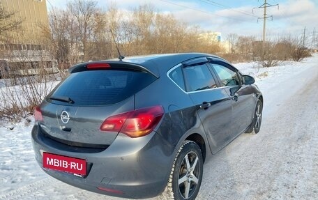 Opel Astra J, 2011 год, 650 000 рублей, 37 фотография