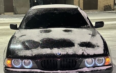 BMW 5 серия, 2002 год, 710 000 рублей, 3 фотография