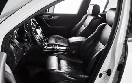 Infiniti QX70, 2014 год, 2 629 000 рублей, 10 фотография