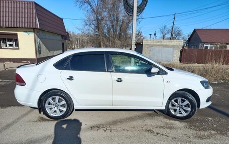 Volkswagen Polo VI (EU Market), 2011 год, 900 000 рублей, 4 фотография