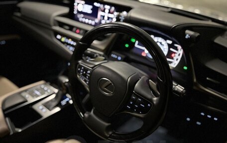 Lexus ES VII, 2018 год, 3 450 000 рублей, 19 фотография