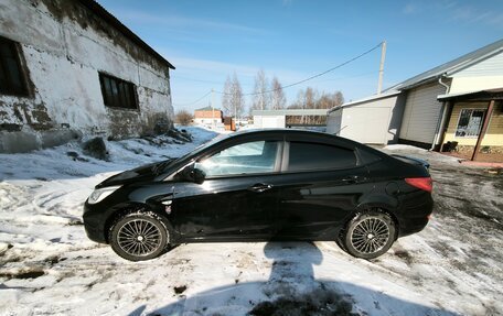 Hyundai Solaris II рестайлинг, 2014 год, 1 150 000 рублей, 4 фотография