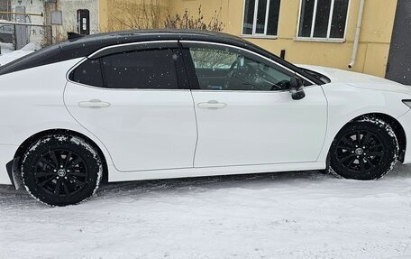 Toyota Camry, 2018 год, 2 495 000 рублей, 8 фотография