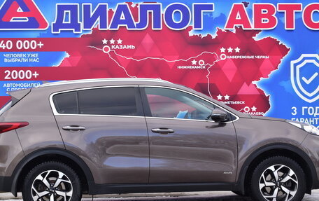 KIA Sportage IV рестайлинг, 2018 год, 2 290 000 рублей, 2 фотография