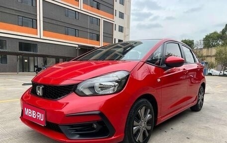 Honda Fit, 2021 год, 1 350 000 рублей, 1 фотография