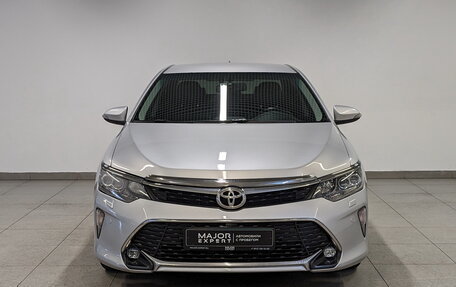 Toyota Camry, 2017 год, 1 995 000 рублей, 2 фотография