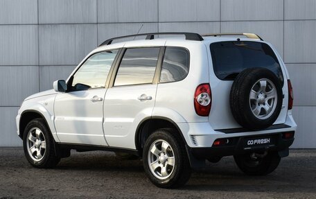 Chevrolet Niva I рестайлинг, 2011 год, 750 000 рублей, 2 фотография