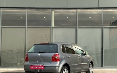 Volkswagen Polo IV рестайлинг, 2004 год, 409 000 рублей, 4 фотография