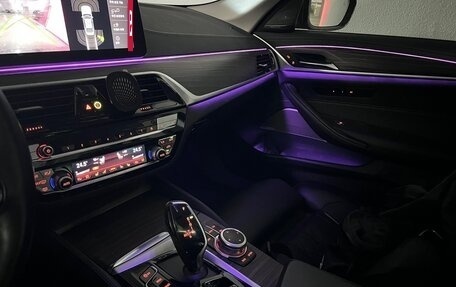 BMW 5 серия, 2022 год, 3 045 000 рублей, 6 фотография