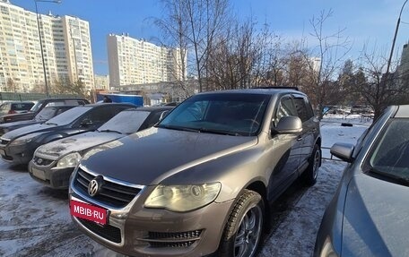 Volkswagen Touareg III, 2008 год, 1 050 000 рублей, 1 фотография