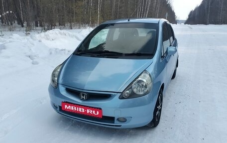 Honda Fit III, 2002 год, 520 000 рублей, 12 фотография