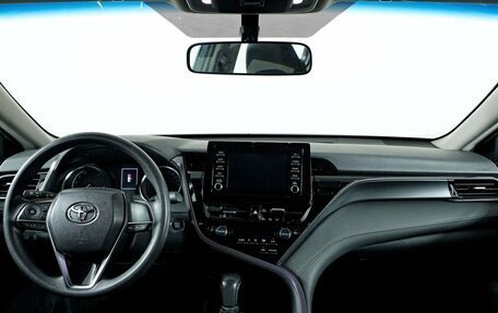Toyota Camry, 2021 год, 2 898 000 рублей, 14 фотография